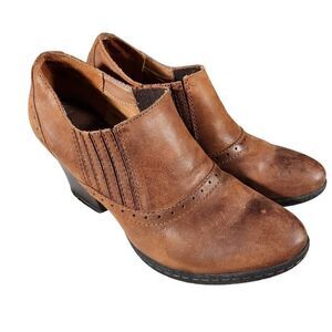 B.O.C. Born Concept Women's Slip-on Brown Ankle Leather Booties Size 7